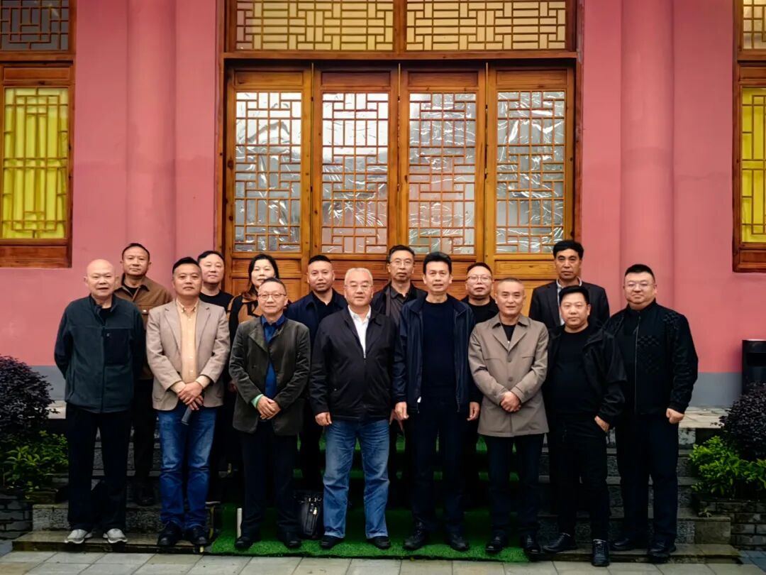 凝心备庆典 聚力启新程——李永飞出席市江夏文化研究会二十周年庆专题会前筹备会